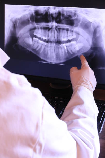 Best Weekend Emergency Dentist in The Meadows, FL